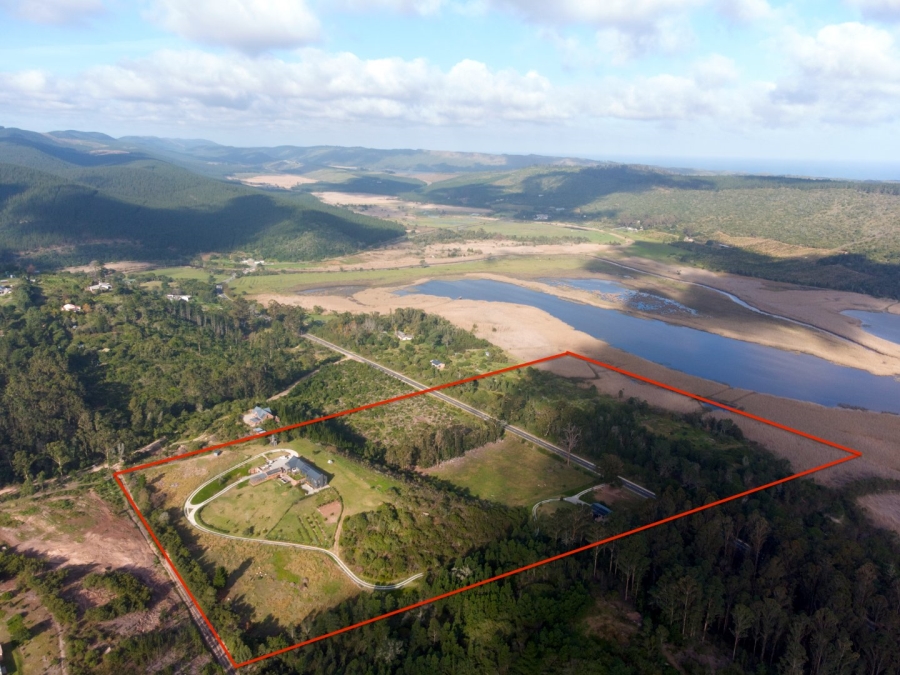 Commercial Property for Sale in Sedgefield Rural Western Cape